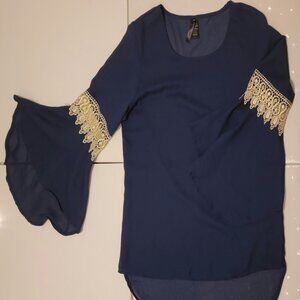 Rendezvous | Sheer Flowy Blouse Medium